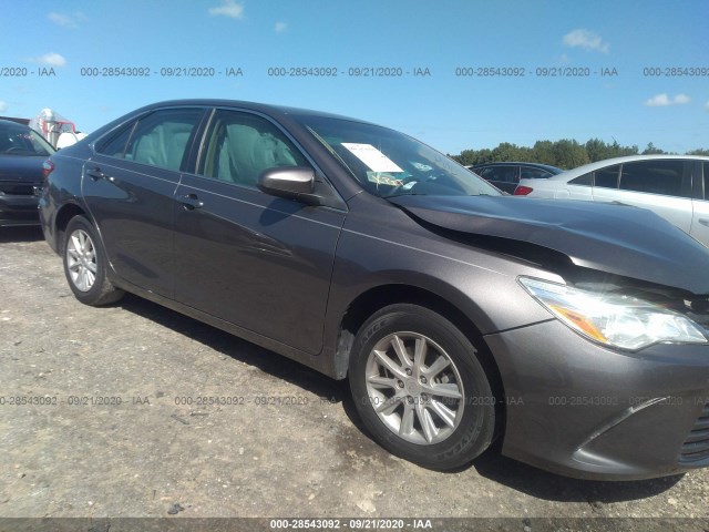 Photo 0 VIN: 4T1BF1FK2FU488886 - TOYOTA CAMRY 