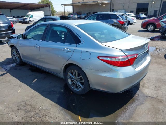 Photo 2 VIN: 4T1BF1FK2FU875762 - TOYOTA CAMRY 