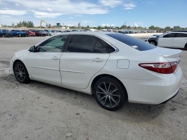 Photo 1 VIN: 4T1BF1FK2FU889676 - TOYOTA CAMRY LE 