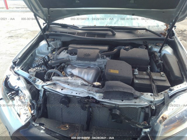 Photo 9 VIN: 4T1BF1FK2FU902734 - TOYOTA CAMRY 