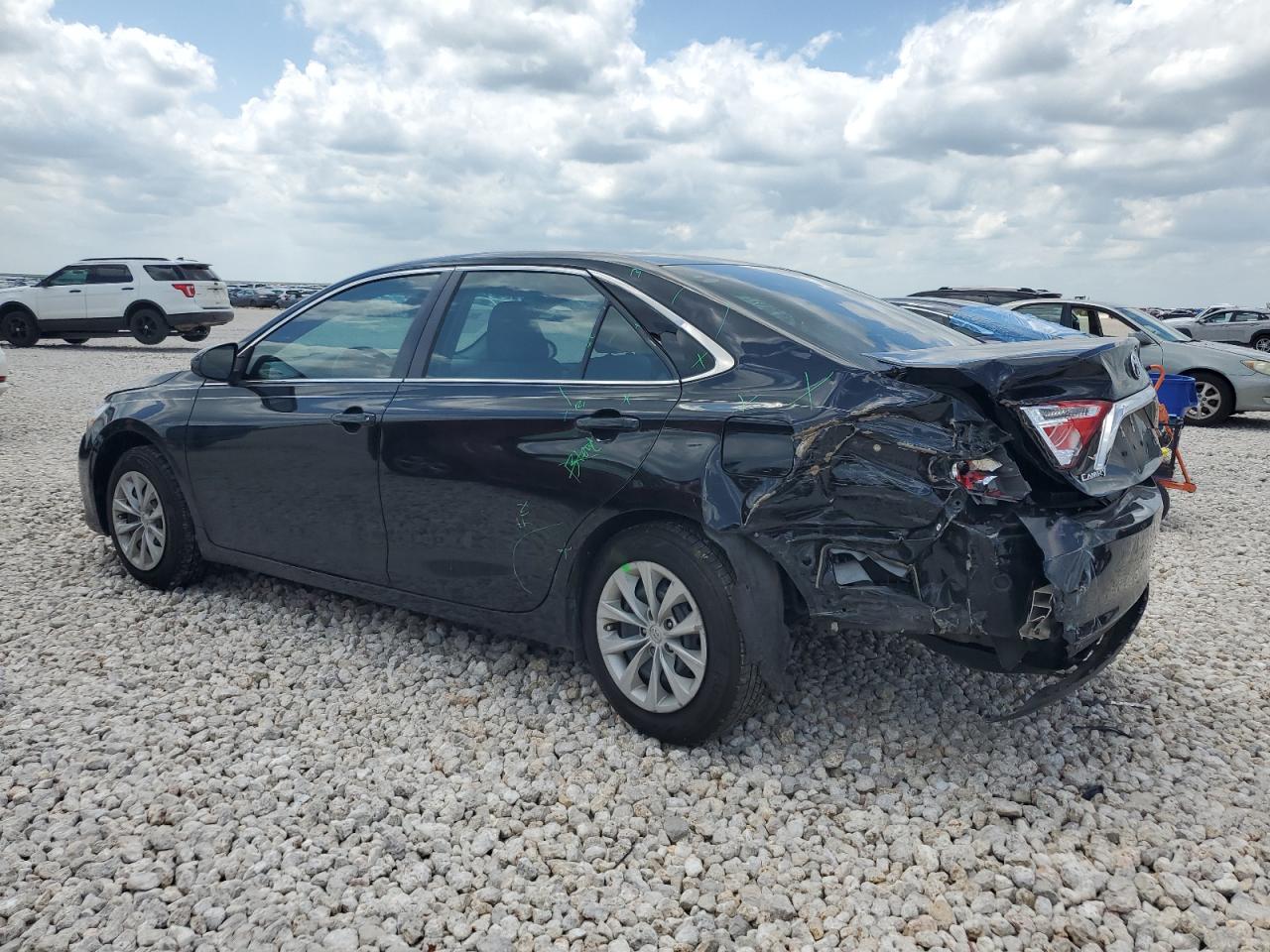 Photo 1 VIN: 4T1BF1FK2FU931330 - TOYOTA CAMRY 