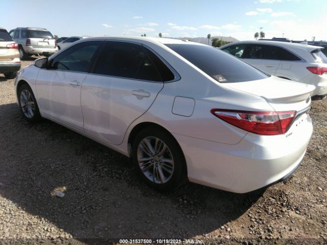 Photo 2 VIN: 4T1BF1FK2FU946104 - TOYOTA CAMRY 