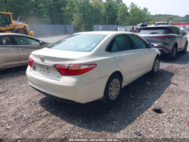 Photo 3 VIN: 4T1BF1FK2FU959743 - TOYOTA CAMRY 