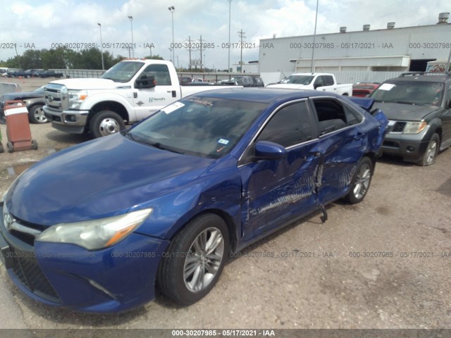 Photo 5 VIN: 4T1BF1FK2FU988112 - TOYOTA CAMRY 