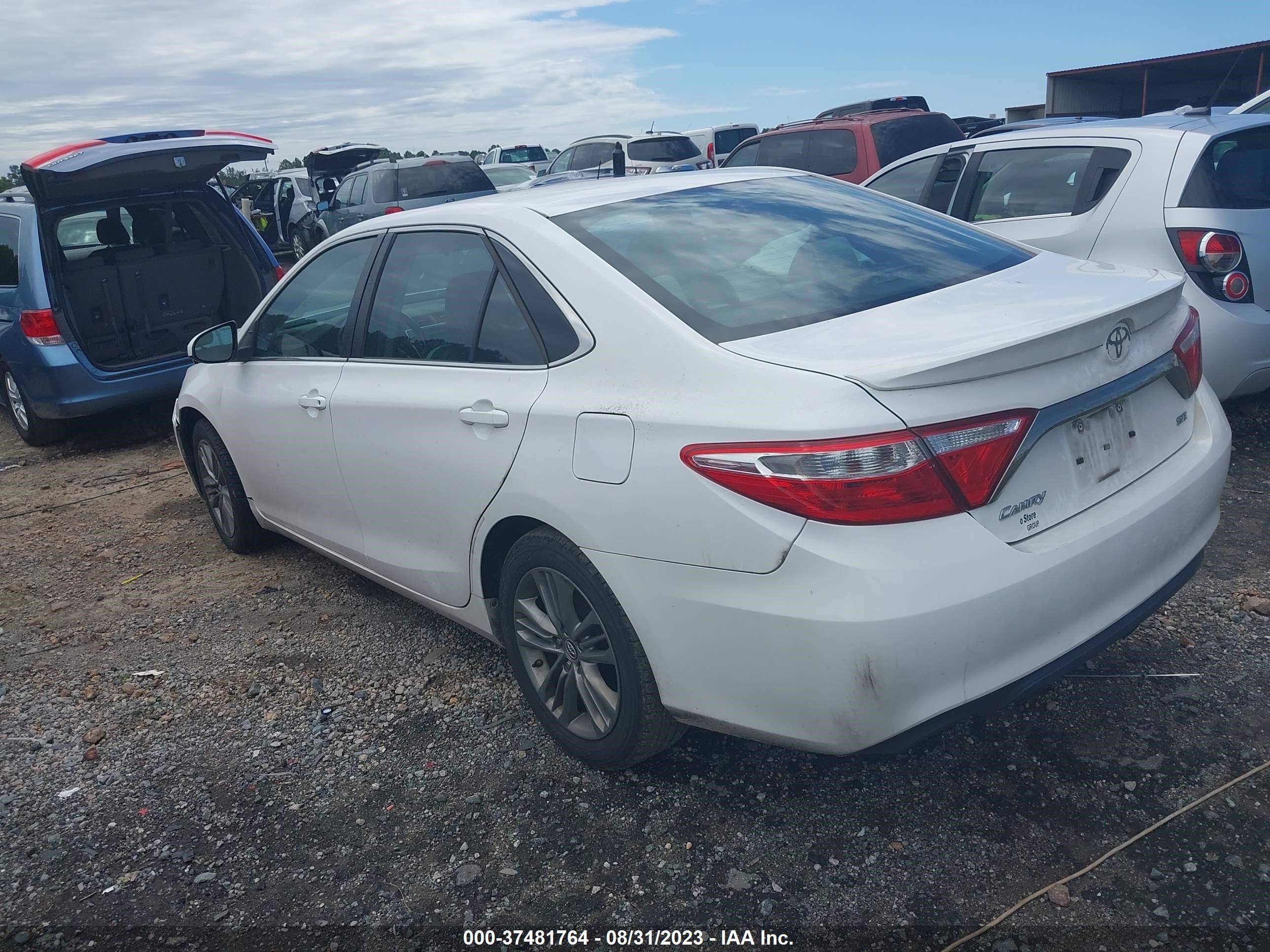 Photo 2 VIN: 4T1BF1FK2GU150132 - TOYOTA CAMRY 