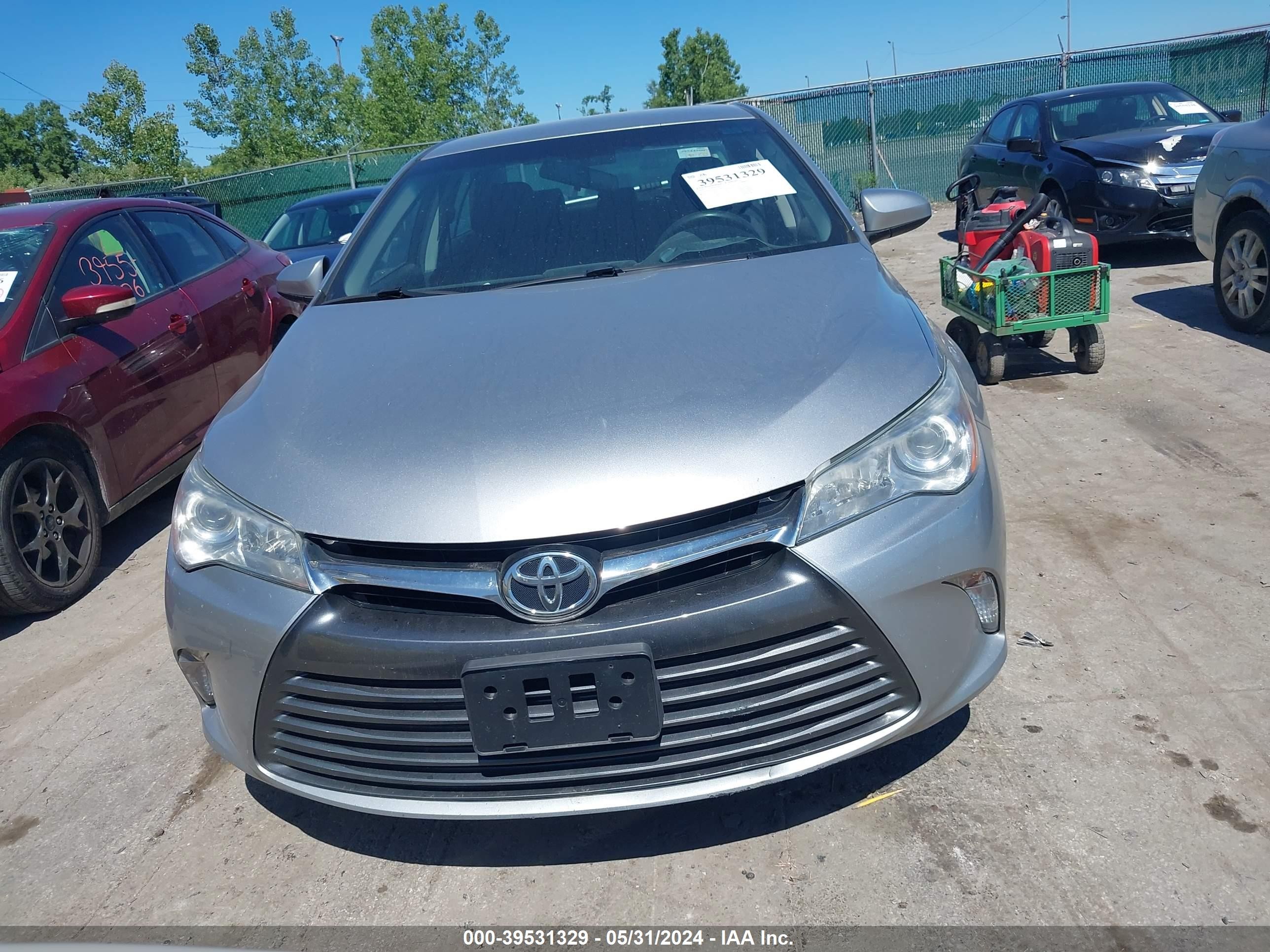 Photo 10 VIN: 4T1BF1FK2GU518695 - TOYOTA CAMRY 