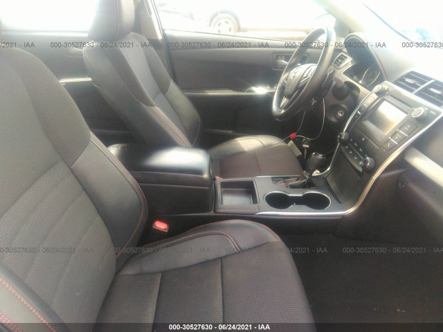 Photo 4 VIN: 4T1BF1FK2GU524142 - TOYOTA CAMRY 