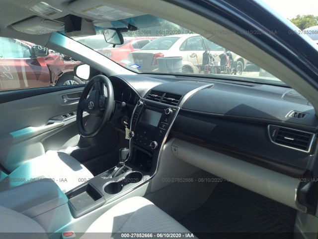 Photo 4 VIN: 4T1BF1FK2GU526263 - TOYOTA CAMRY 