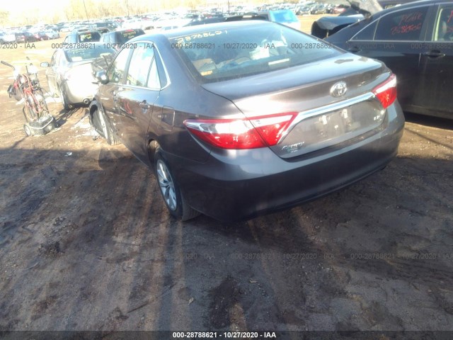 Photo 2 VIN: 4T1BF1FK2GU562891 - TOYOTA CAMRY 