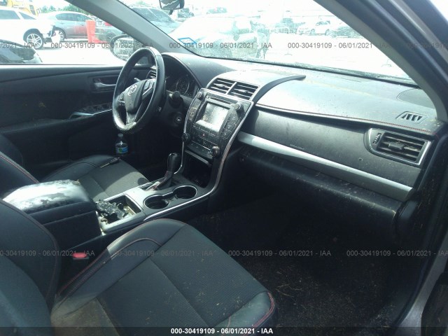 Photo 4 VIN: 4T1BF1FK2HU277240 - TOYOTA CAMRY 