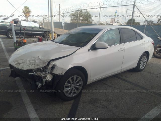 Photo 1 VIN: 4T1BF1FK2HU329174 - TOYOTA CAMRY 