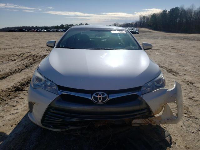 Photo 4 VIN: 4T1BF1FK2HU330731 - TOYOTA CAMRY LE 