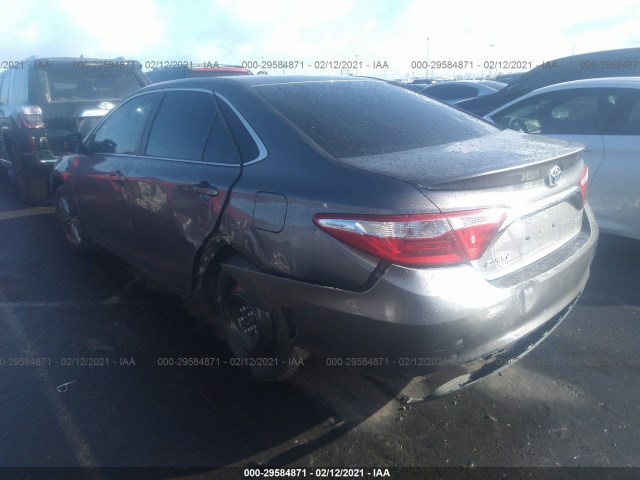 Photo 2 VIN: 4T1BF1FK2HU339977 - TOYOTA CAMRY 