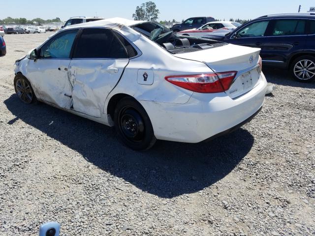 Photo 2 VIN: 4T1BF1FK2HU390010 - TOYOTA CAMRY LE 