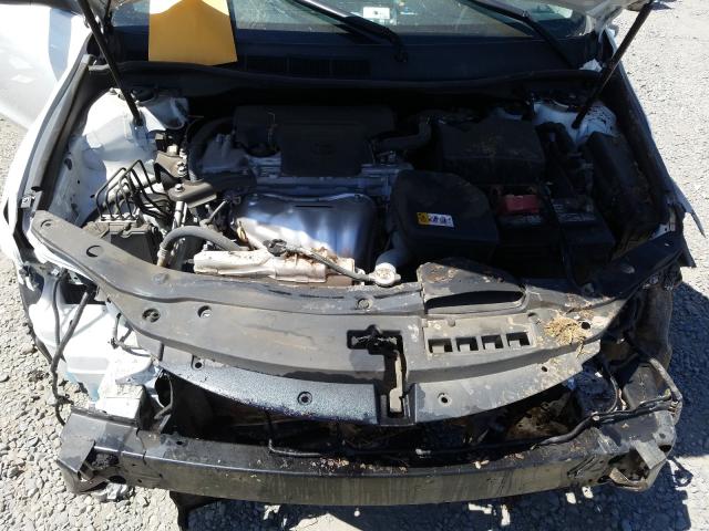 Photo 6 VIN: 4T1BF1FK2HU390010 - TOYOTA CAMRY LE 