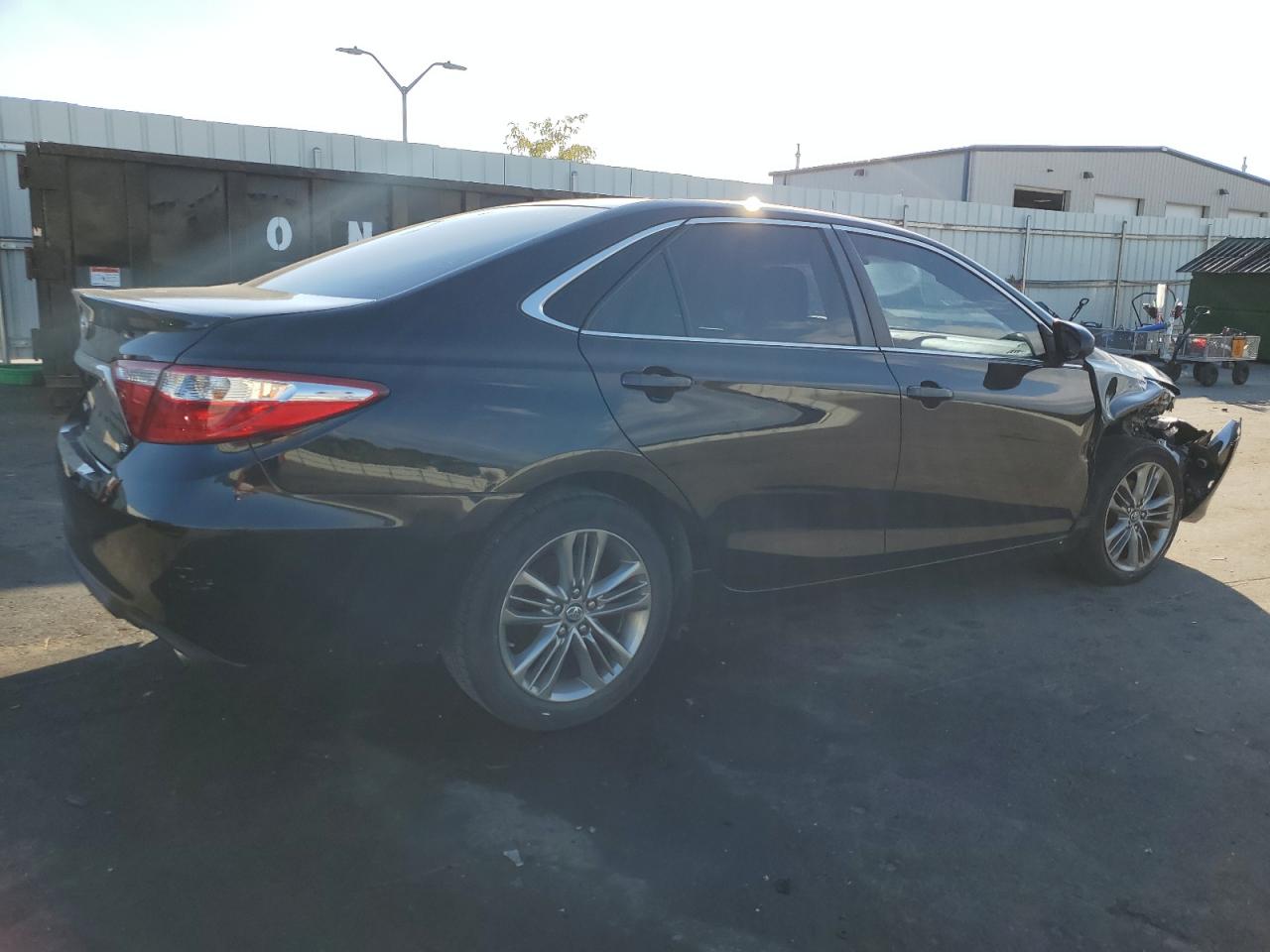 Photo 2 VIN: 4T1BF1FK2HU429470 - TOYOTA CAMRY 