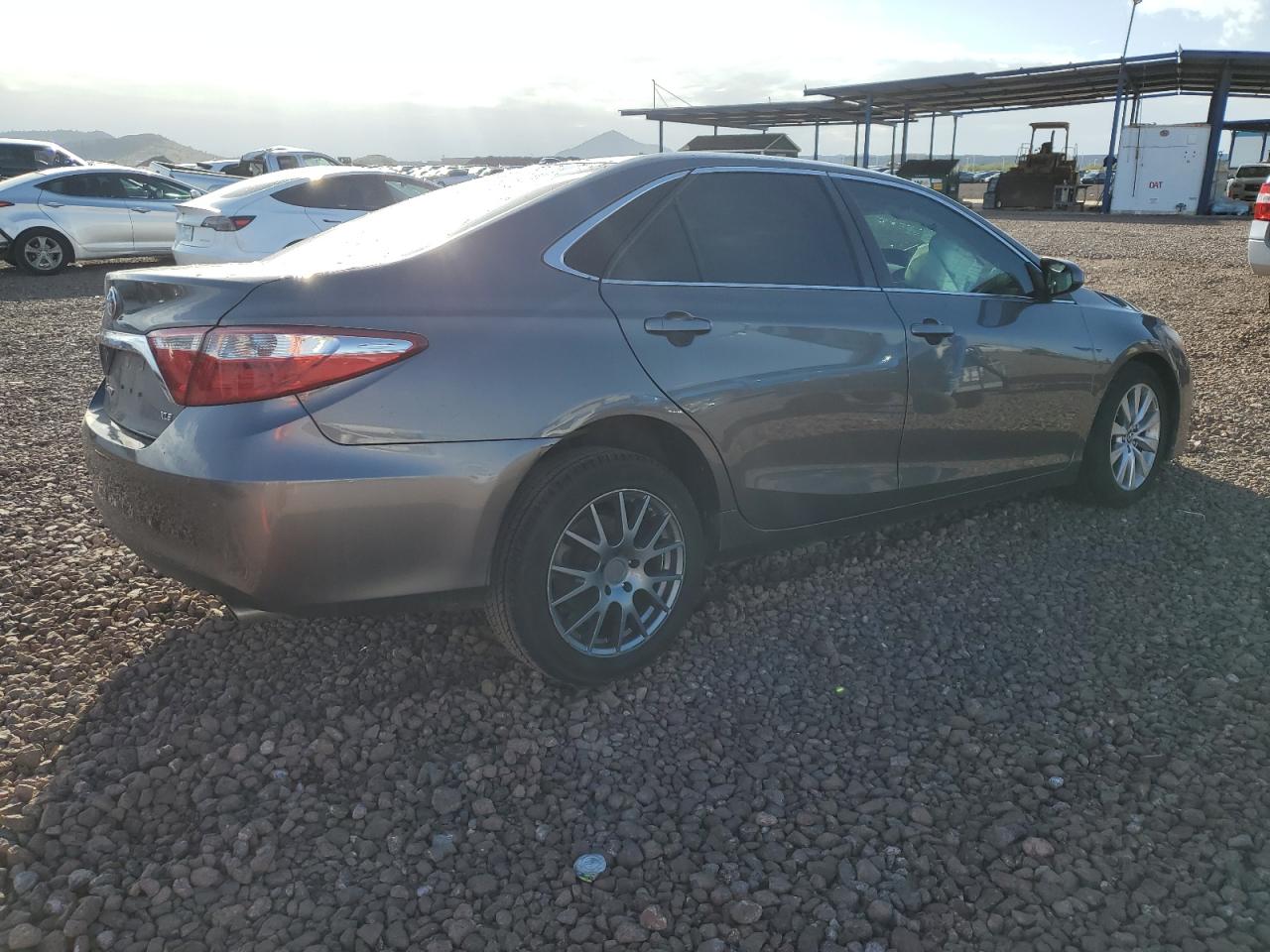 Photo 2 VIN: 4T1BF1FK2HU447127 - TOYOTA CAMRY 