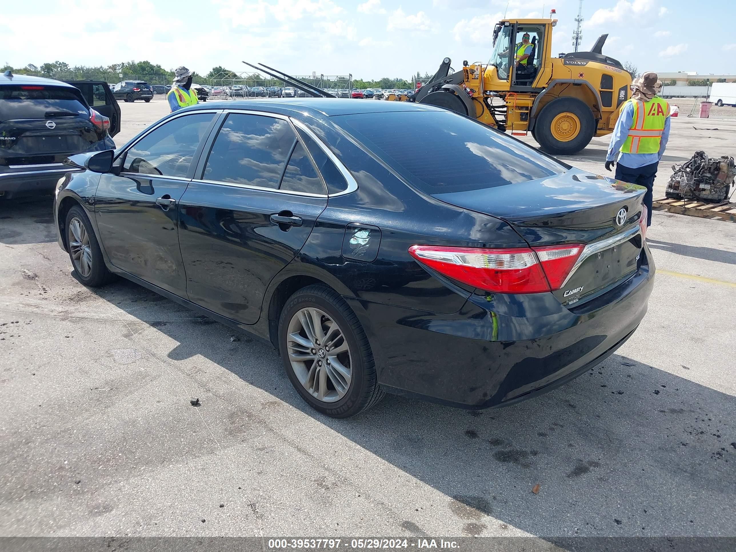 Photo 2 VIN: 4T1BF1FK2HU676049 - TOYOTA CAMRY 