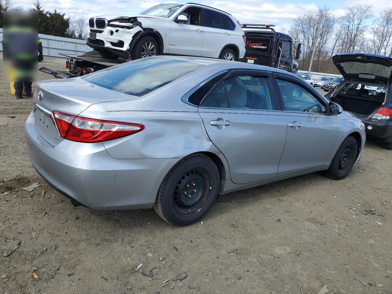 Photo 2 VIN: 4T1BF1FK2HU681641 - TOYOTA CAMRY 