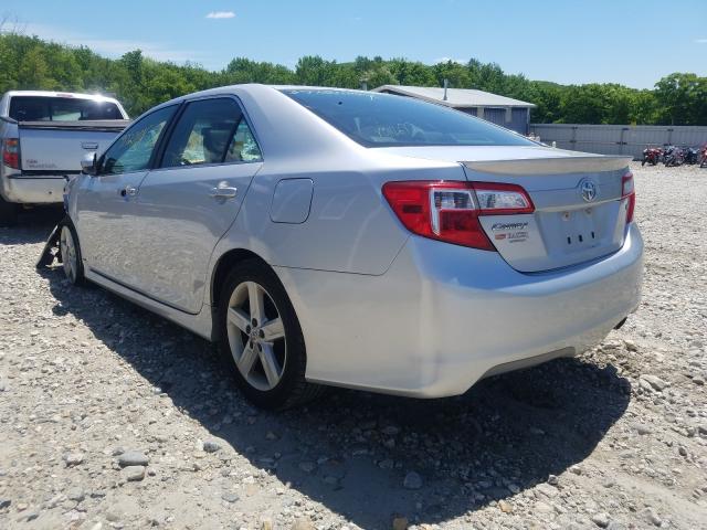 Photo 2 VIN: 4T1BF1FK3CU017129 - TOYOTA CAMRY BASE 