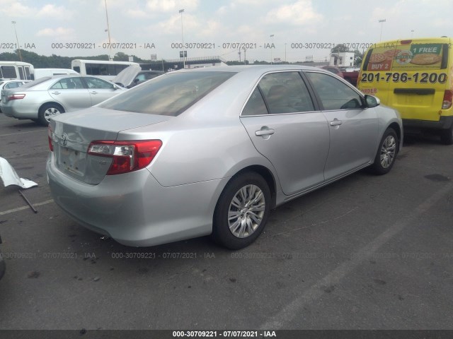 Photo 3 VIN: 4T1BF1FK3CU071448 - TOYOTA CAMRY 