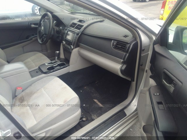 Photo 4 VIN: 4T1BF1FK3CU071448 - TOYOTA CAMRY 