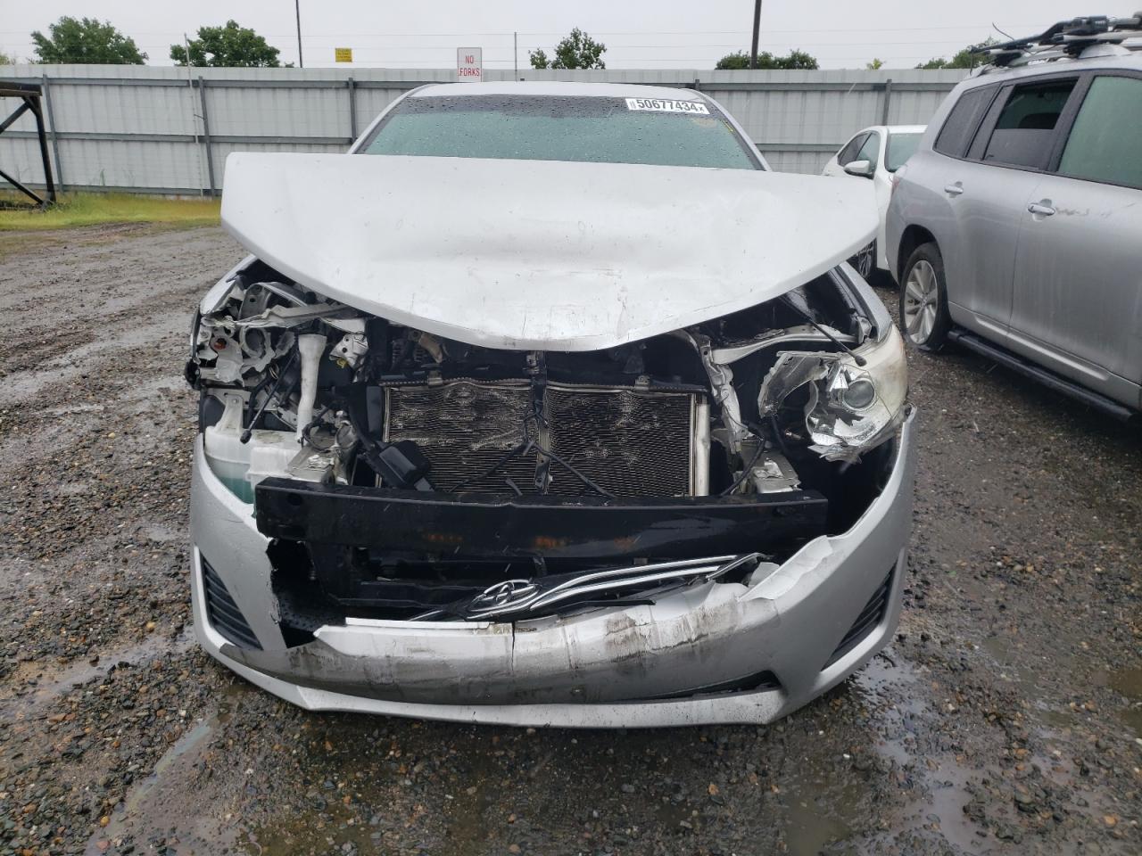 Photo 4 VIN: 4T1BF1FK3CU088573 - TOYOTA CAMRY 