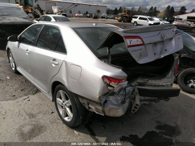 Photo 2 VIN: 4T1BF1FK3CU141692 - TOYOTA CAMRY 