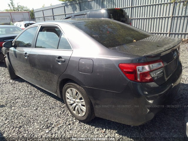 Photo 2 VIN: 4T1BF1FK3CU161148 - TOYOTA CAMRY 