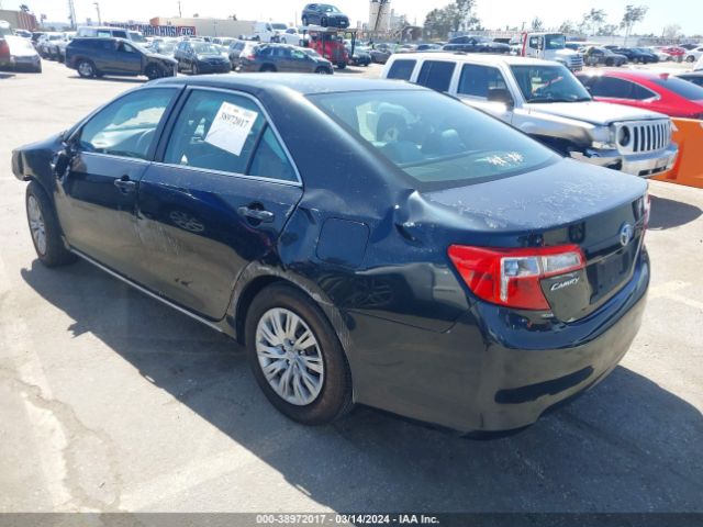 Photo 2 VIN: 4T1BF1FK3CU166589 - TOYOTA CAMRY 