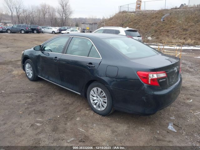 Photo 2 VIN: 4T1BF1FK3CU176345 - TOYOTA CAMRY 