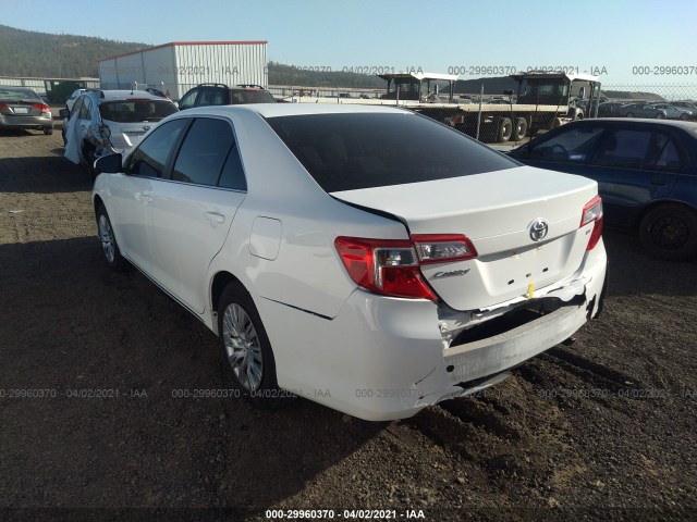 Photo 2 VIN: 4T1BF1FK3CU202927 - TOYOTA CAMRY 