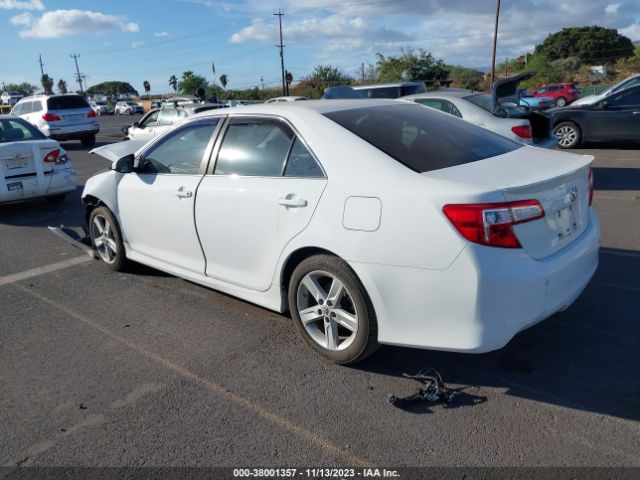 Photo 2 VIN: 4T1BF1FK3CU564000 - TOYOTA CAMRY 