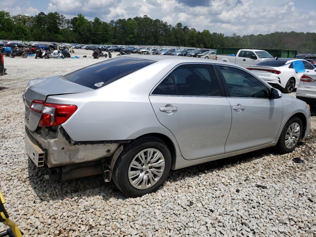 Photo 2 VIN: 4T1BF1FK3CU590046 - TOYOTA CAMRY 