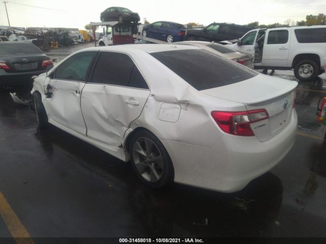 Photo 2 VIN: 4T1BF1FK3CU620369 - TOYOTA CAMRY 