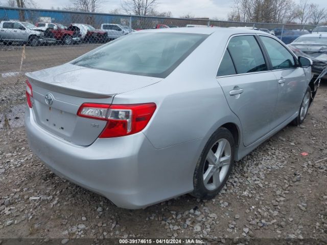 Photo 3 VIN: 4T1BF1FK3DU215582 - TOYOTA CAMRY 