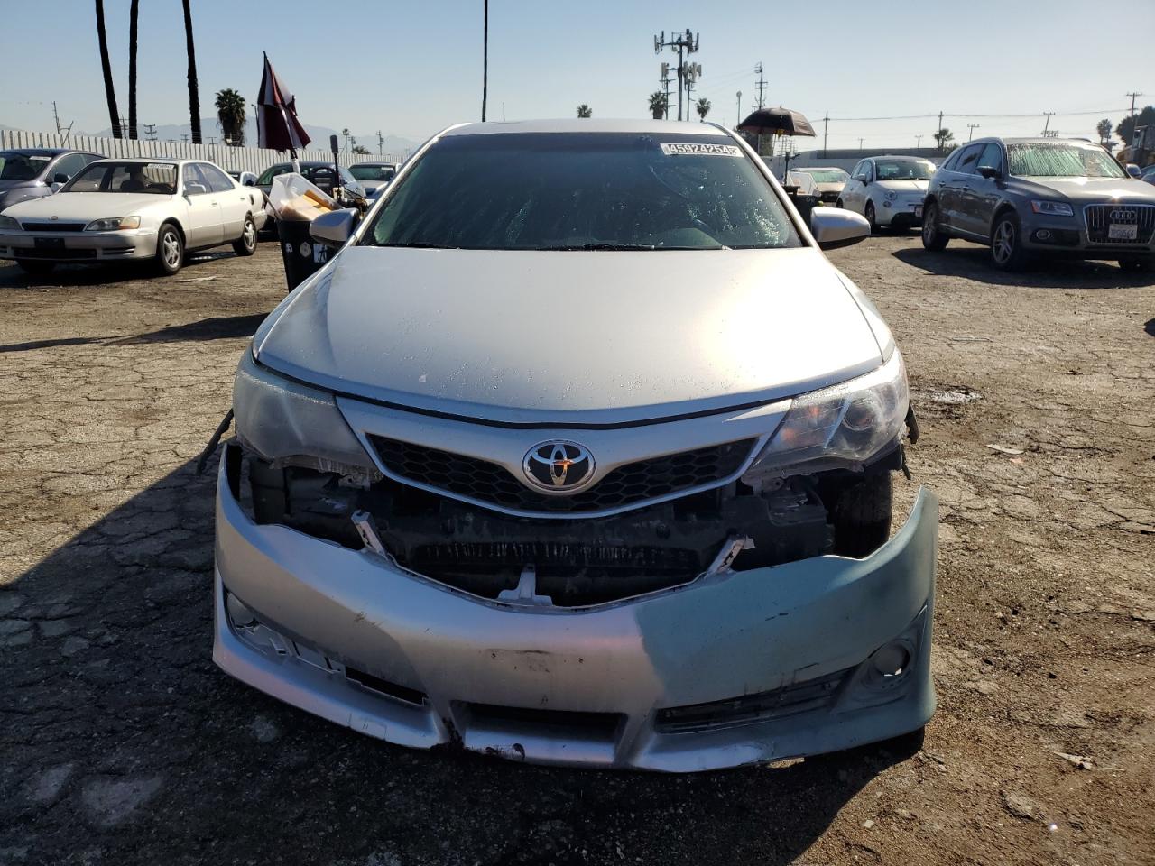 Photo 4 VIN: 4T1BF1FK3DU216246 - TOYOTA CAMRY 