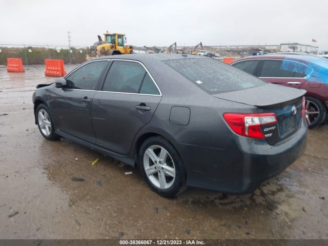 Photo 2 VIN: 4T1BF1FK3DU224041 - TOYOTA CAMRY 