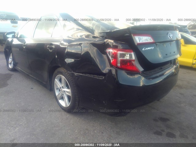 Photo 2 VIN: 4T1BF1FK3DU225285 - TOYOTA CAMRY 