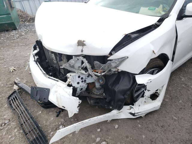 Photo 8 VIN: 4T1BF1FK3DU657374 - TOYOTA CAMRY L 