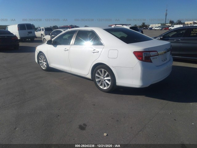 Photo 2 VIN: 4T1BF1FK3DU677723 - TOYOTA CAMRY 