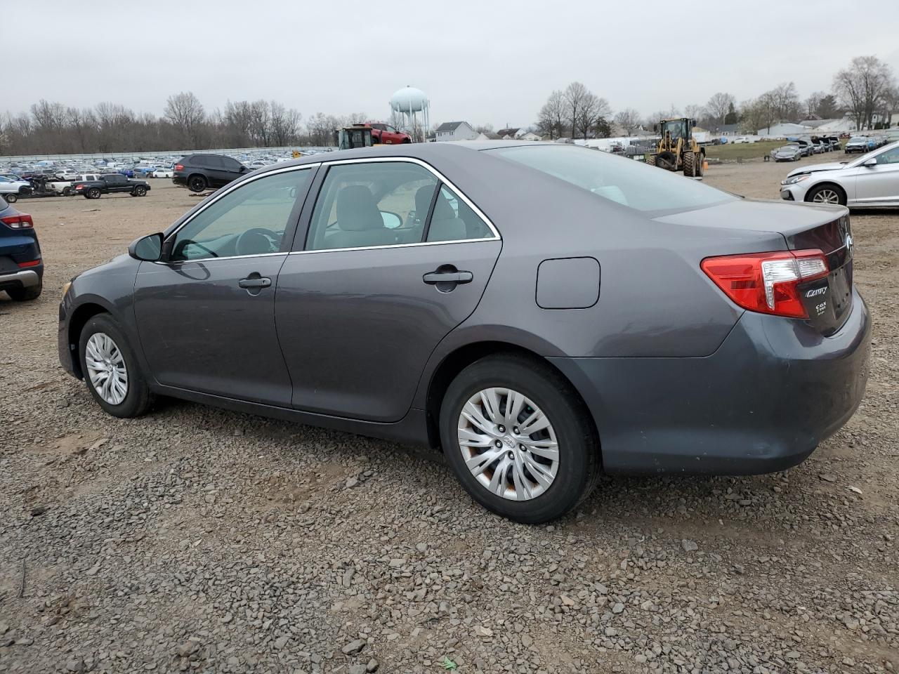 Photo 1 VIN: 4T1BF1FK3DU700871 - TOYOTA CAMRY 