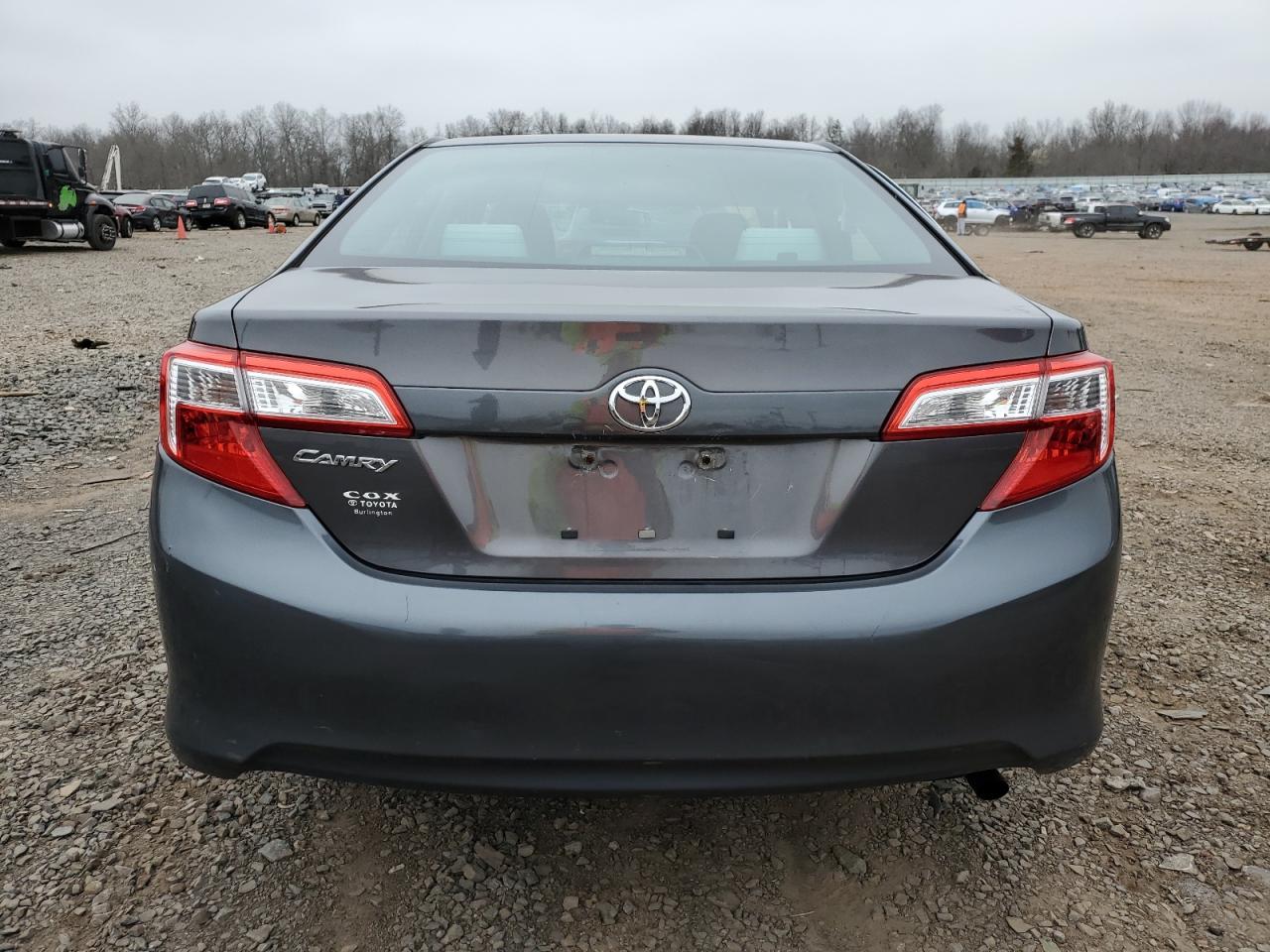 Photo 5 VIN: 4T1BF1FK3DU700871 - TOYOTA CAMRY 