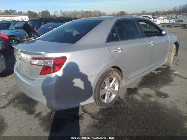 Photo 3 VIN: 4T1BF1FK3DU704483 - TOYOTA CAMRY 