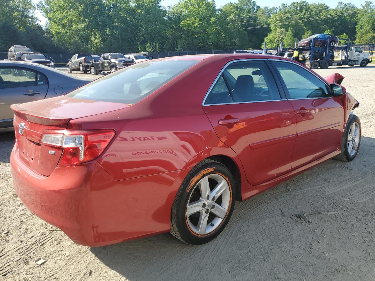 Photo 2 VIN: 4T1BF1FK3DU711076 - TOYOTA CAMRY 