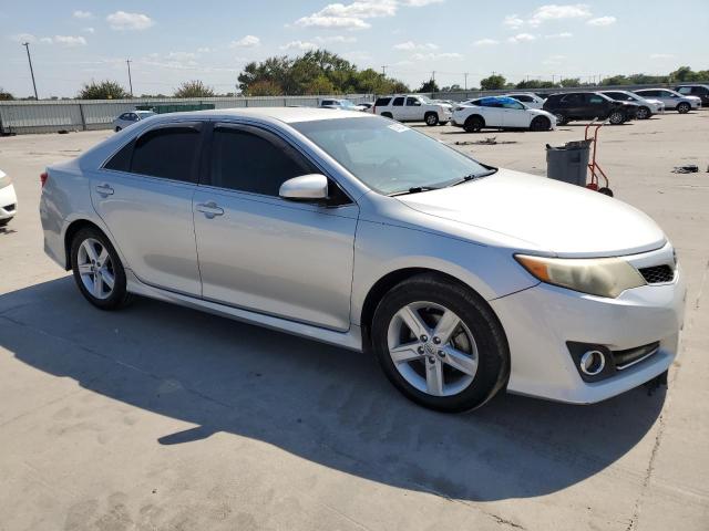 Photo 3 VIN: 4T1BF1FK3EU301816 - TOYOTA CAMRY L 