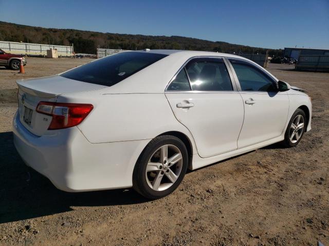 Photo 2 VIN: 4T1BF1FK3EU328997 - TOYOTA CAMRY 