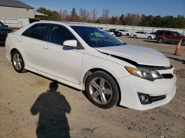 Photo 3 VIN: 4T1BF1FK3EU328997 - TOYOTA CAMRY 