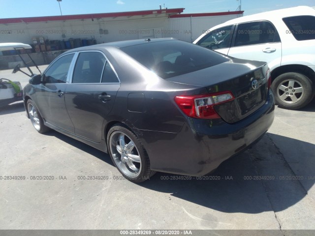 Photo 2 VIN: 4T1BF1FK3EU340356 - TOYOTA CAMRY 