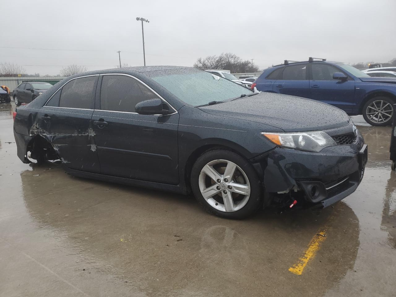 Photo 3 VIN: 4T1BF1FK3EU353642 - TOYOTA CAMRY 